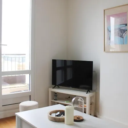 Superb With View Of The Eiffel Tower * Boulogne-Billancourt